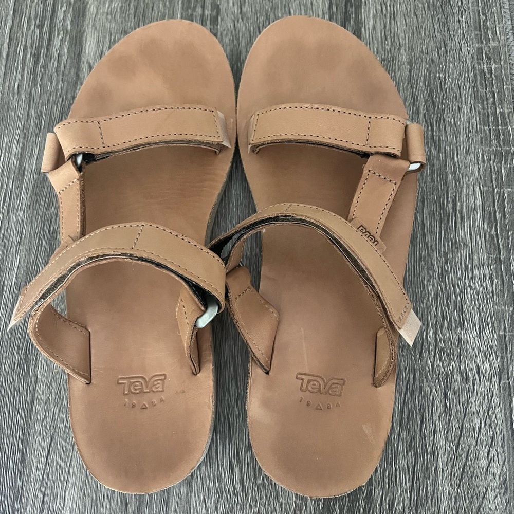 Teva Leather Universal Slide Sandals Tan Size 9